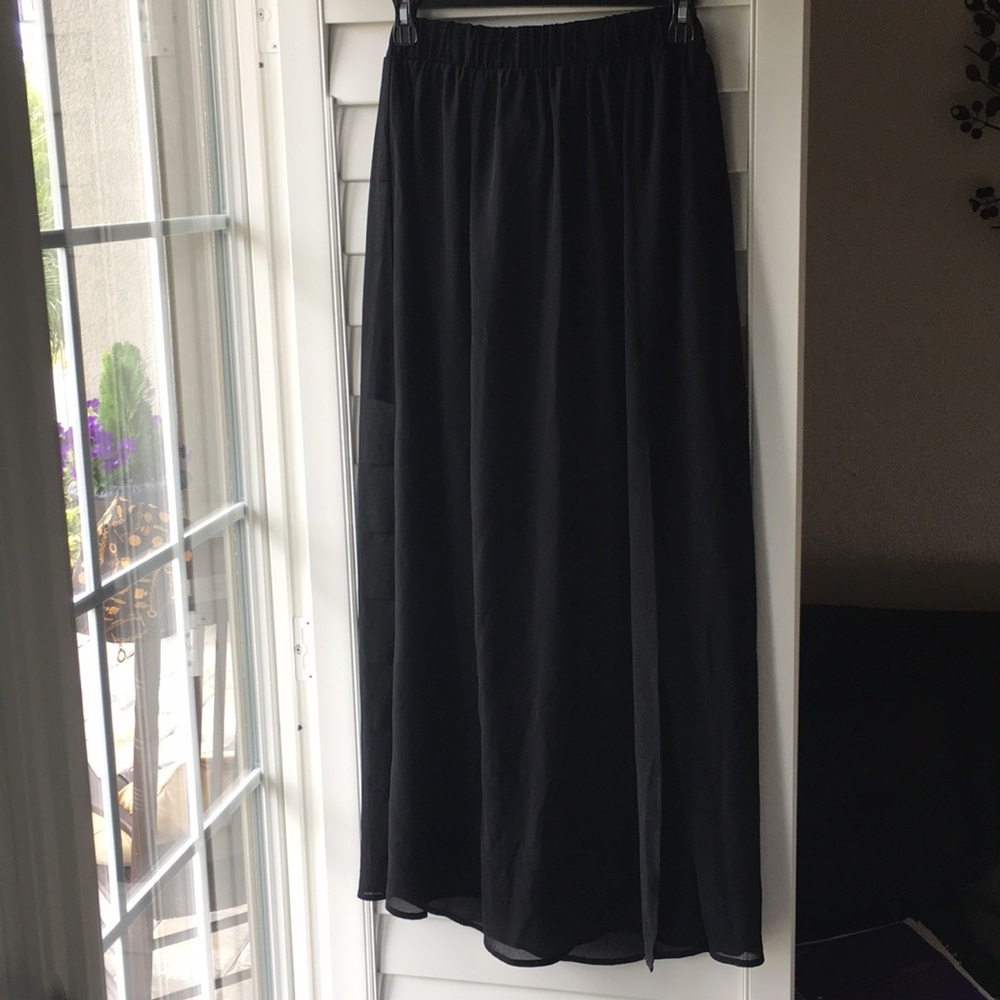 Long black skirt
